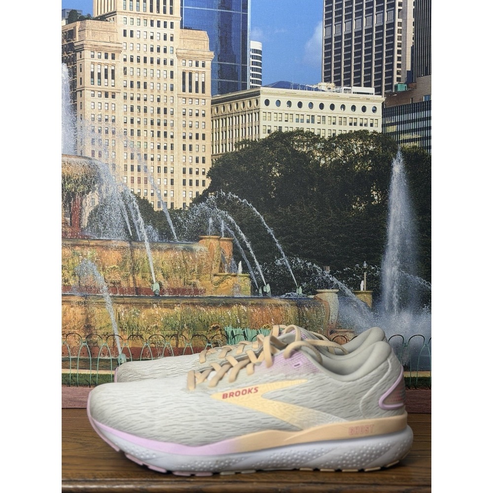 Brooks Ghost 15 Running Shoes Women's 12 Beige Pink Yellow Comfort Road Light